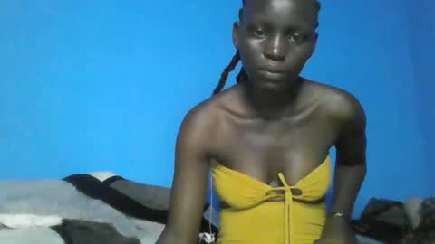 Snapshot of sexy_titz chatting on February 22, 4:15 pm sexy_titz online show from February 22, 4:15 pm