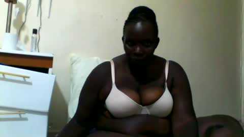 MAUREEN online show from January 4, 8:16 pm