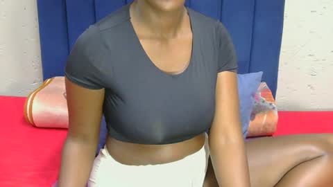 sexyboobsxx97 online show from May 1, 9:34 am