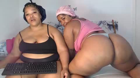 SEXYCHILL online show from June 12, 11:13 pm