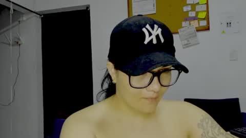 sexychubbyanna online show from July 19, 4:04 am