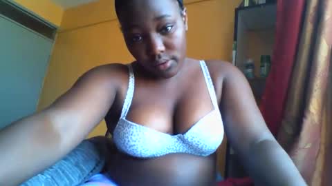 sexyflowerr online show from January 8, 11:14 am