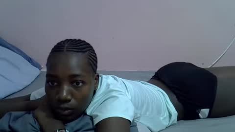 sexyghurl12 online show from March 14, 5:08 am