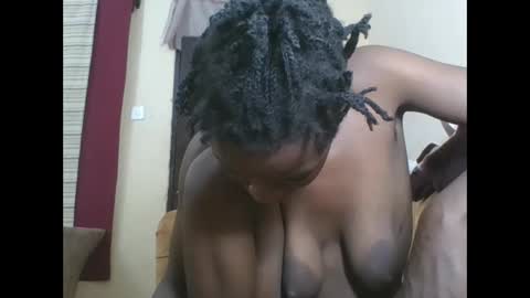 Snapshot of sexyhotgal23 chatting on December 3, 1:21 pm REBECCAH online show from December 3, 1:21 pm
