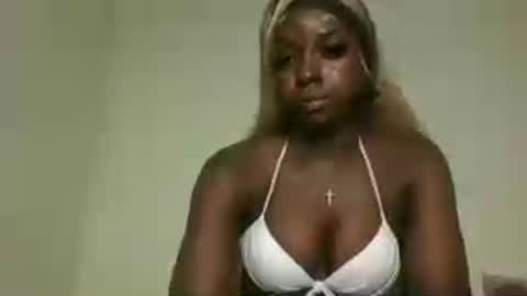 SexyKitty online show from June 19, 7:50 pm