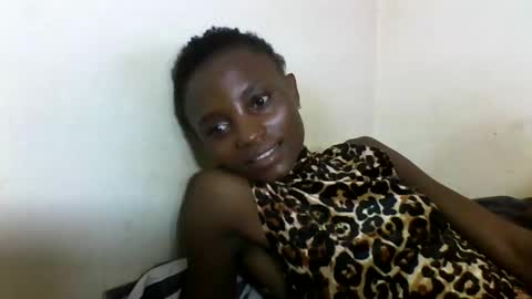 Snapshot of sexyneedle22 chatting on February 22, 8:40 am VIVIAN online show from February 22, 8:40 am