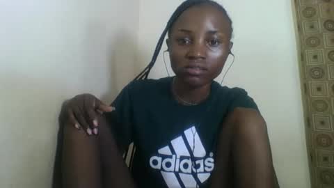 Snapshot of sexyneedle22 chatting on March 11, 6:19 am VIVIAN online show from March 11, 6:19 am