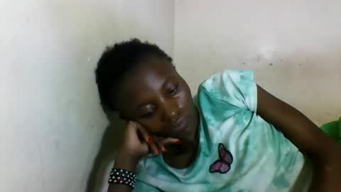 Snapshot of sexyneedle22 chatting on February 20, 5:44 am VIVIAN online show from February 20, 5:44 am