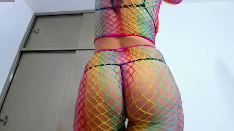 sexypoli69 online show from October 15, 1:25 pm