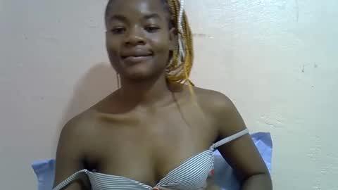 sexyshaz22 online show from April 30, 9:41 pm