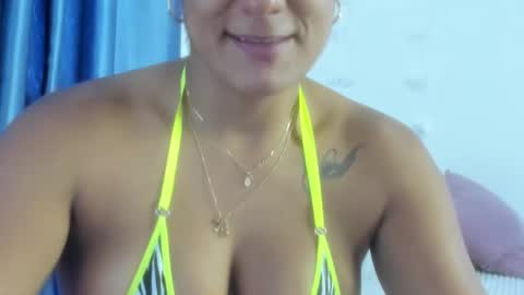 Snapshot of sexyskin8_xxx chatting on December 30, 5:44 pm sexyskin8_xxx online show from December 30, 5:44 pm