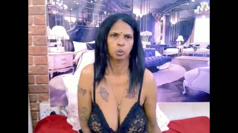 sexyva4u2luv online show from June 22, 5:26 am