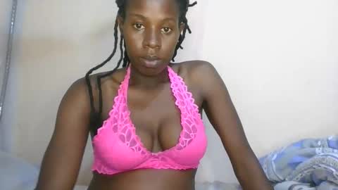 Snapshot of sexywinn chatting on October 22, 7:57 am sexywinn online show from October 22, 7:57 am