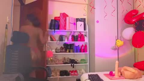 sexyy_shanty online show from August 5, 4:19 am