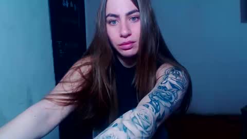 Yuliia online show from April 28, 6:39 am