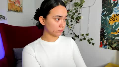 Lily  online show from January 18, 6:43 am