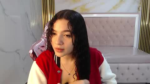 Snapshot of shalon_diaz_sub chatting on January 11, 1:01 pm Shalon online show from January 11, 1:01 pm