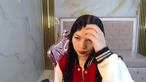 Snapshot of shalon_diaz_sub chatting on January 3, 1:03 pm Shalon online show from January 3, 1:03 pm