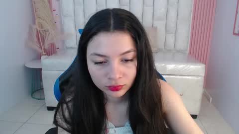 Shalon  online show from November 12, 3:32 pm