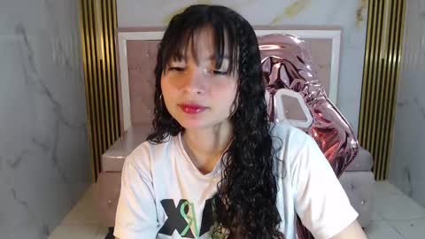 Snapshot of shalon_diaz_sub chatting on February 22, 1:34 pm Shalon online show from February 22, 1:34 pm