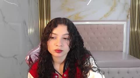 Snapshot of shalon_diaz_sub chatting on January 7, 1:03 pm Shalon online show from January 7, 1:03 pm