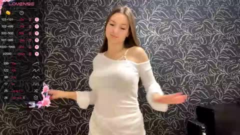 Iris online show from October 9, 8:13 pm