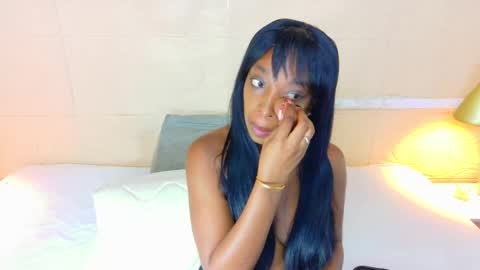 Catalina online show from January 16, 8:38 pm