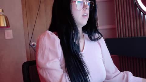 Shanell Moore online show from January 8, 6:12 pm