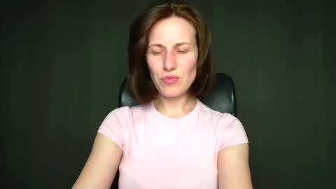 Shannen online show from May 2, 11:13 am