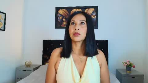  Shanon  online show from July 15, 6:45 pm
