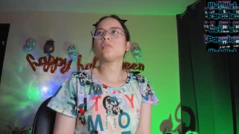 Cat-FOLLOWME and we talk IGshantal cerezo online show from October 26, 11:00 pm