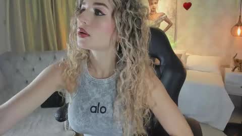 Shantal online show from February 20, 11:01 am