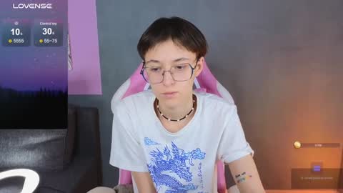 Snapshot of sharli_rose chatting on January 3, 1:47 pm Sharli online show from January 3, 1:47 pm