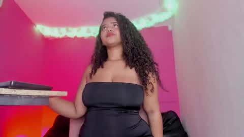 Sharlot online show from October 30, 12:39 pm