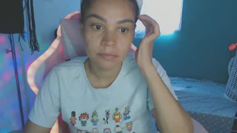 Shayna online show from July 29, 8:31 pm