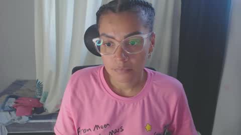 Shayna online show from January 19, 9:34 pm