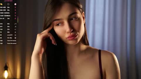 Tessa online show from June 3, 2:45 am