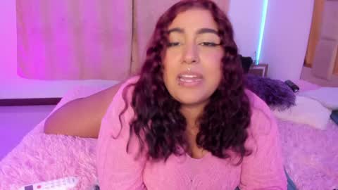 Heidy  online show from December 13, 3:16 am