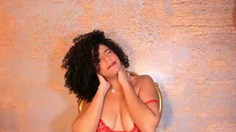 sheeylopez online show from July 25, 3:35 am