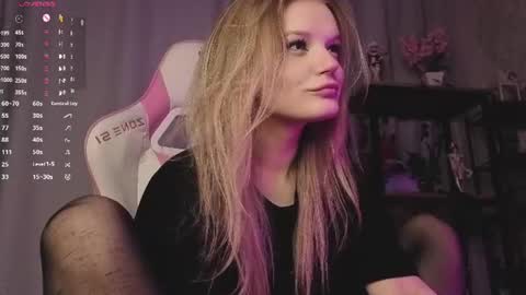 shellyboom online show from June 17, 8:21 pm