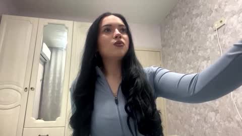 Mia meow meow online show from March 17, 4:33 pm