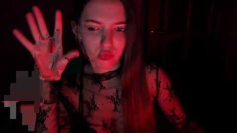 shiraha___rafieru online show from July 16, 8:35 pm