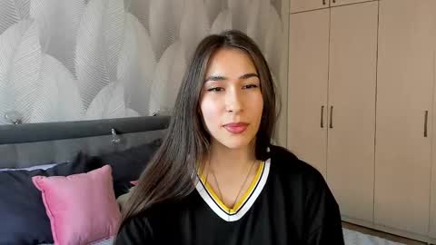 Mika online show from February 24, 8:04 am