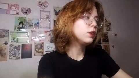 Snapshot of shy_kiss_twinkle_bloop chatting on October 13, 1:03 pm Milena online show from October 13, 1:03 pm