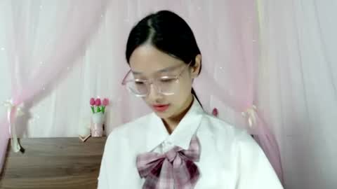 shy_pink_doll online show from July 25, 3:52 pm
