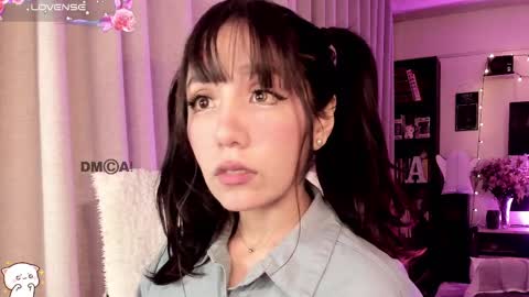 Snapshot of shyangie24 chatting on October 12, 6:05 am Angeline 3 independent come here when am horny... online show from October 12, 6:05 am