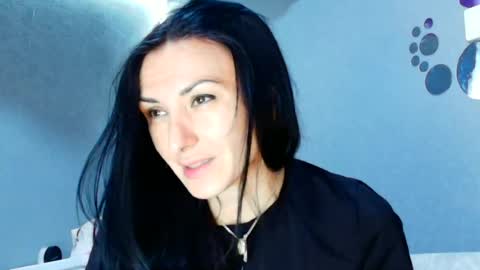 Siaconna online show from June 12, 9:50 am