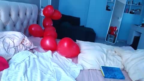 sialone online show from February 13, 6:30 am