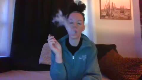 Snapshot of sidneyraee chatting on October 20, 3:26 pm Mrs. St. Patrickk online show from October 20, 3:26 pm