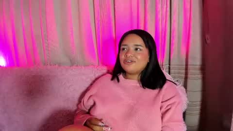 sienna_lux01 online show from June 21, 4:49 am